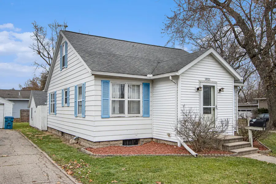 1821 E Cork Street, Kalamazoo, MI 49001 - Image #2