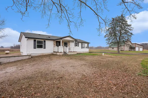 53283 Hemlock Lake Road, Marcellus, MI 49067