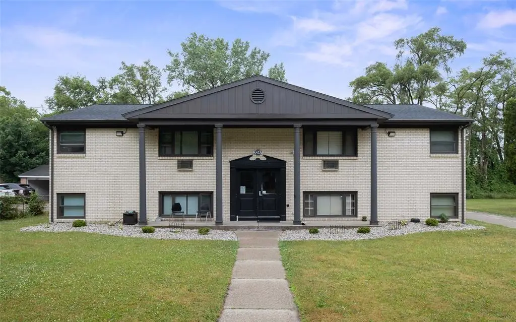 3241 Marshall Avenue Se, Grand Rapids, MI 49508 - #1