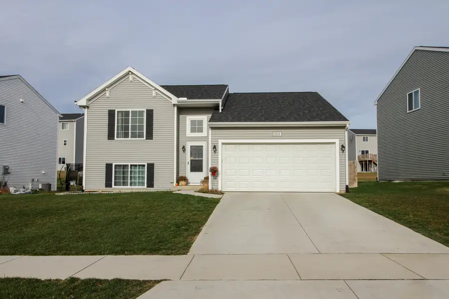 8509 E Sturtevant Avenue, Richland, MI 49083 - Image #2