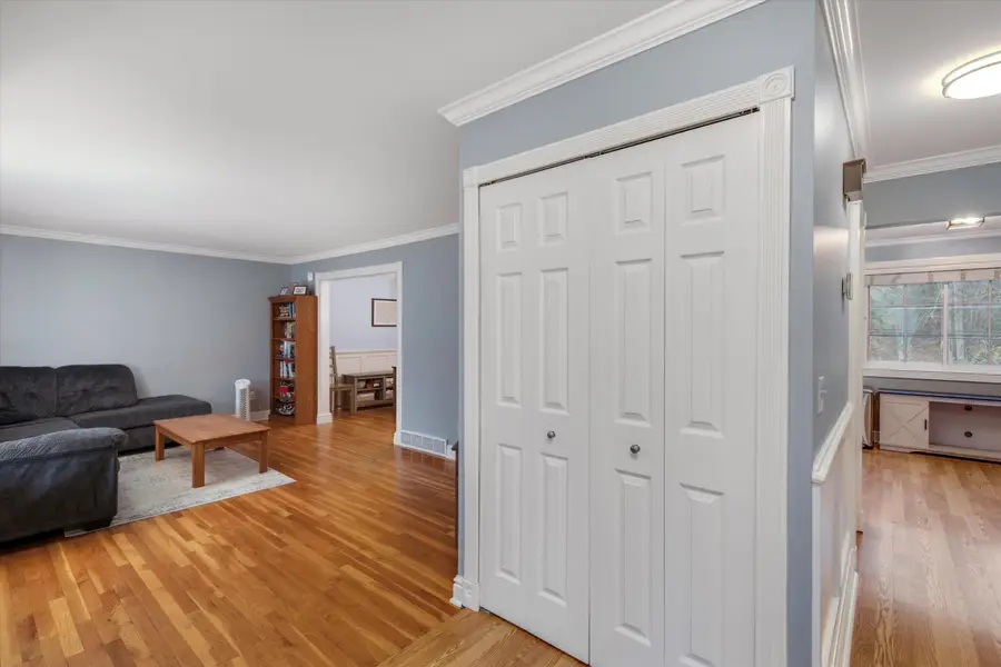 54258 Horizon Drive, Shelby Township, MI 48316 - Image #3