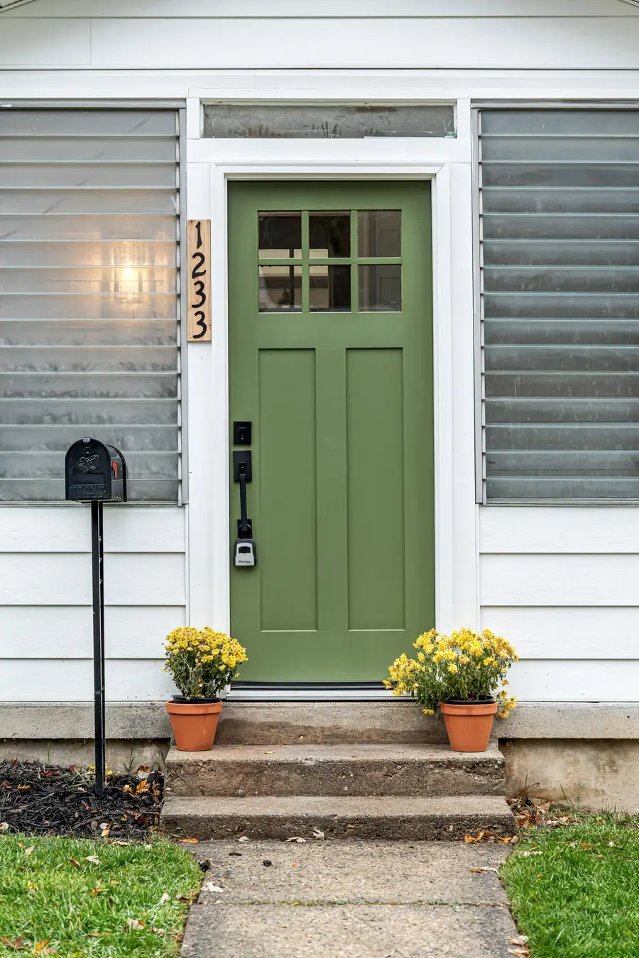 1233 Emerald Avenue Ne, Grand Rapids, MI 49505 - Image #3