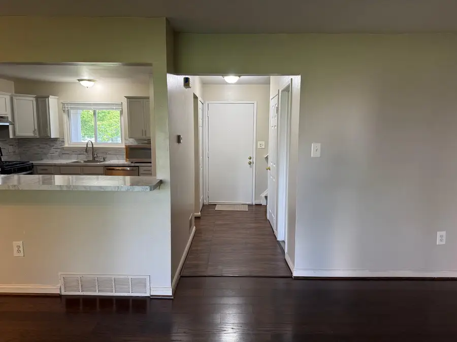 44497 Savery Drive, Canton, MI 48187 - Image #3