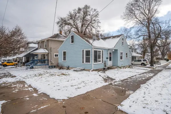 1060 Myrtle Street Nw, Grand Rapids, MI 49504