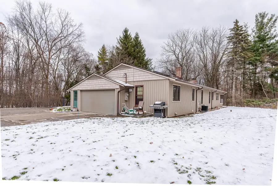 3926 Lake Drive Se, Grand Rapids, MI 49546 - Image #3