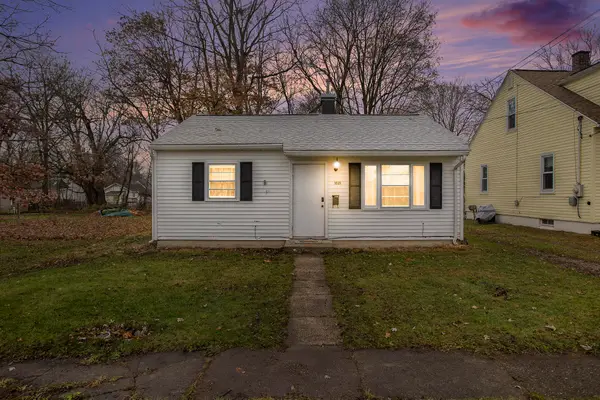 1021 Washburn Avenue, Kalamazoo, MI 49048