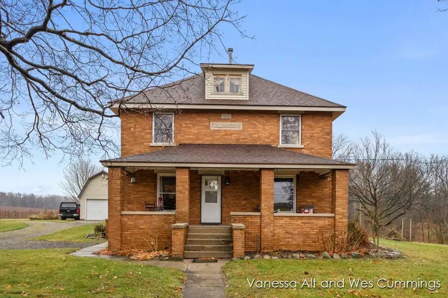 9566 Peach Ridge Avenue Nw, Sparta, MI 49345 - Image #2