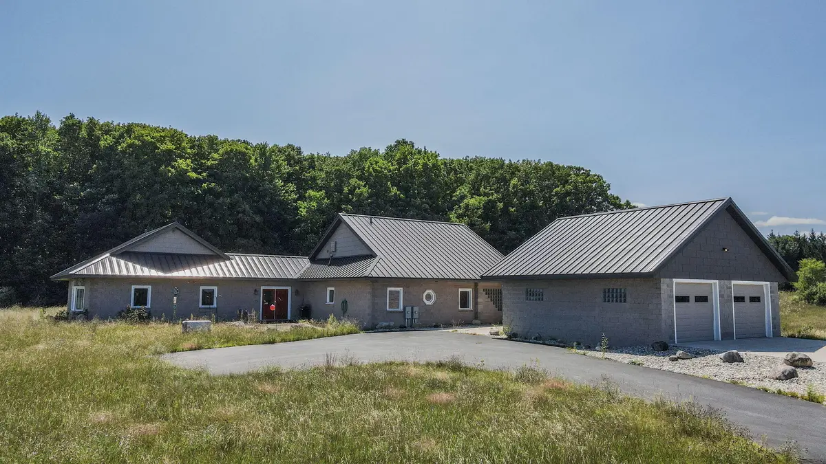 11425 Kerry Road, Brethren, MI 49619 - #1