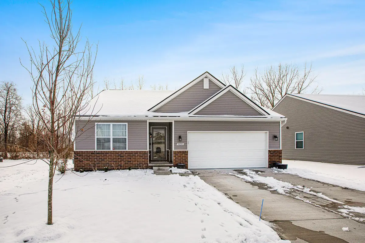 10281 Swan Lake Circle, Ypsilanti, MI 48197 - Image #1