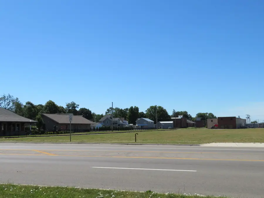 410 W Chicago Road, Sturgis, MI 49091 - Image #2