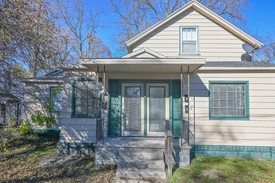 210 Amity Avenue, Muskegon, MI 49442 - Image #2