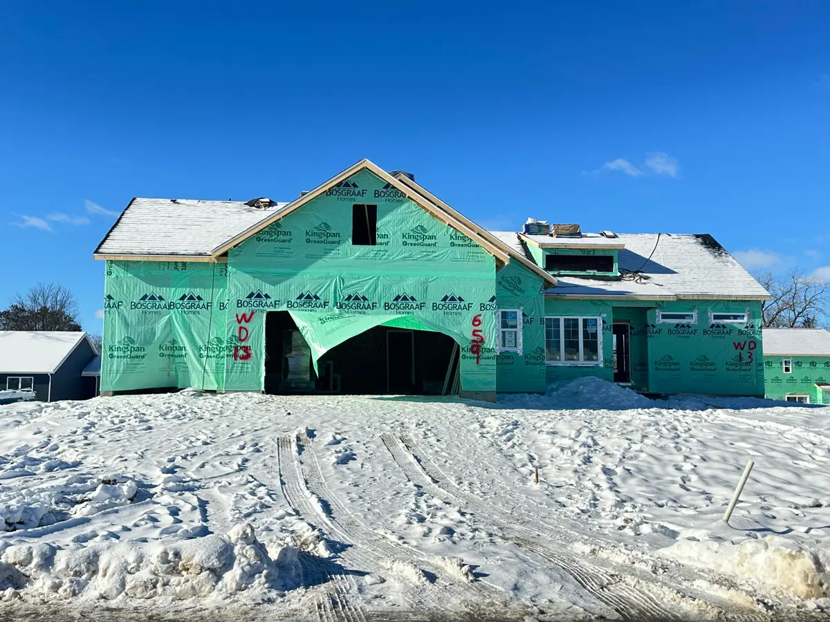 659 Waterford Village Drive Nw, Grand Rapids, MI 49534 - Image #1