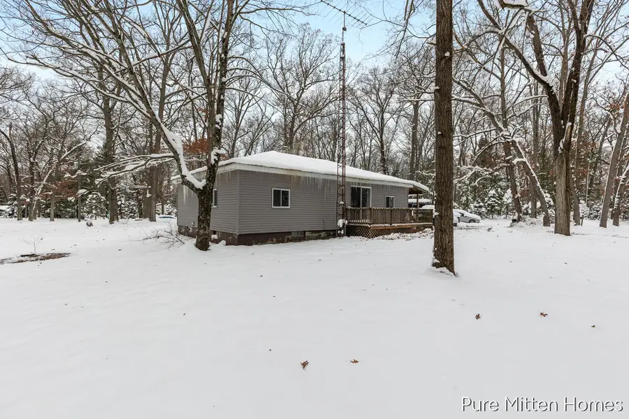 3803 Underwood Drive, Bitely, MI 49309 - Image #2