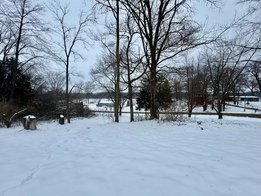 25675 Hiawatha Drive, Sturgis, MI 49091 - Image #3