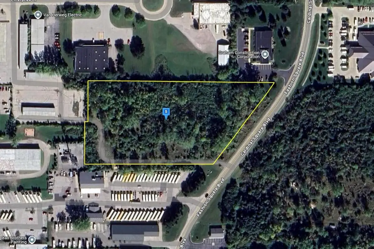 3300 Fashion Square Boulevard, Saginaw, MI 48603 - Image #1