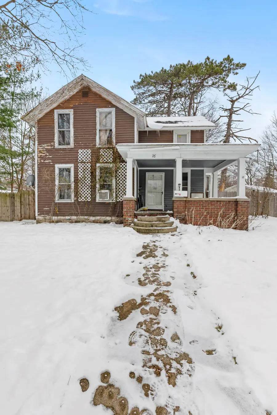 76 Budlong Street, Hillsdale, MI 49242 - Image #2