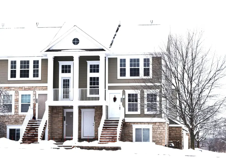 4863 Rapid River Avenue Sw #16, Grandville, MI 49418 - Image #2