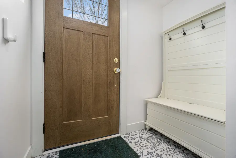 109 N Harris Street, Paw Paw, MI 49079 - Image #3