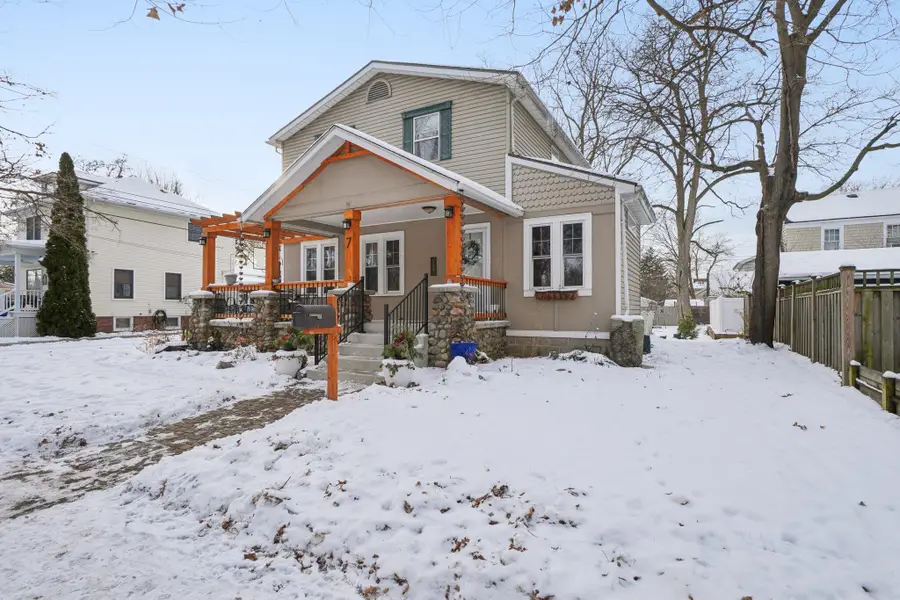 7 Oakwood Street, Ypsilanti, MI 48197 - Image #2