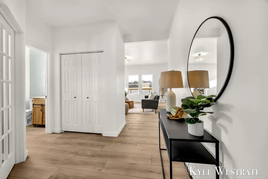 4393 Wood Way Court Ne, Cedar Springs, MI 49319 - Image #3