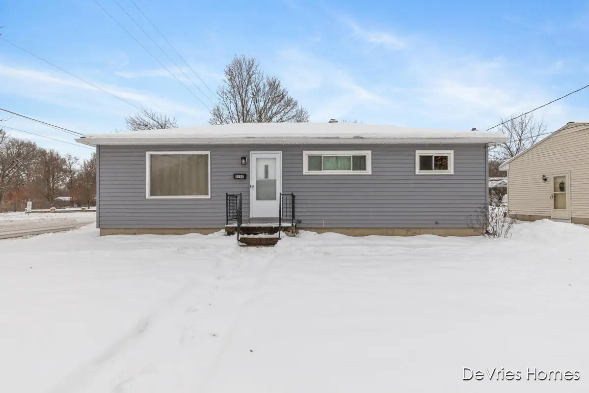 4191 Oriole Avenue Sw, Wyoming, MI 49509 - Image #1