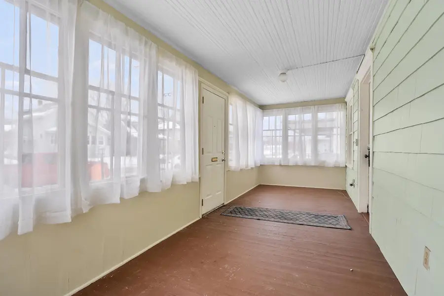 27 Phelps Avenue, Battle Creek, MI 49015 - Image #2