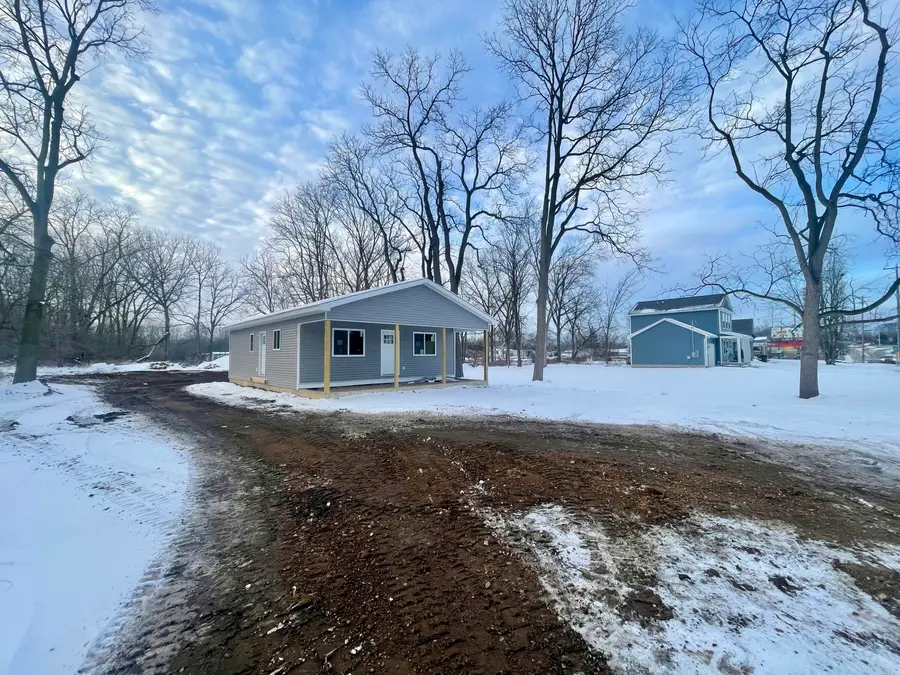 1422 Cooper Street, Jackson, MI 49202 - #3