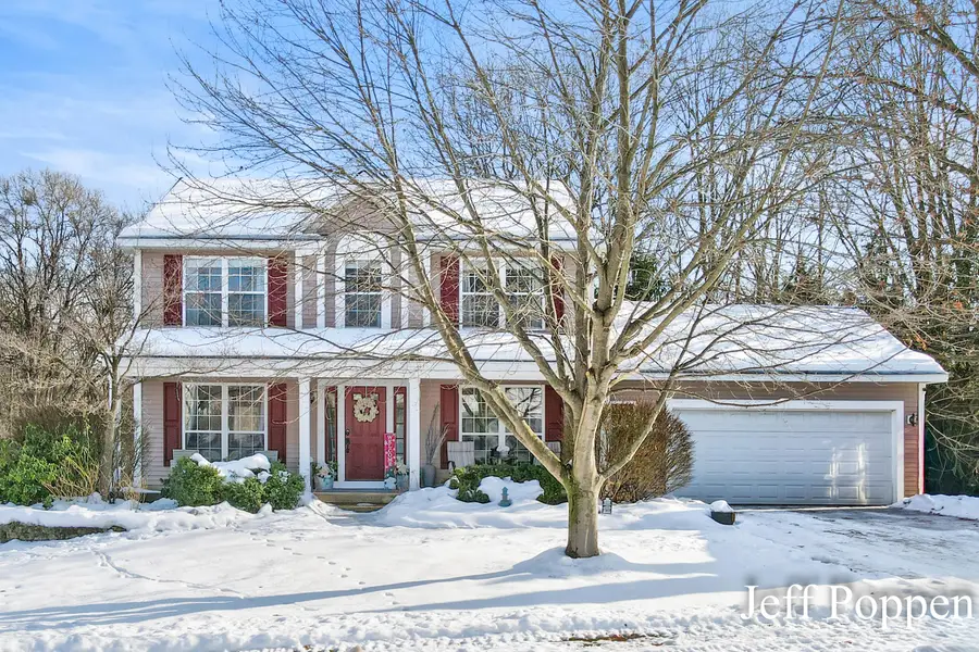 5382 Pinnacle Drive Sw, Wyoming, MI 49519 - Image #2