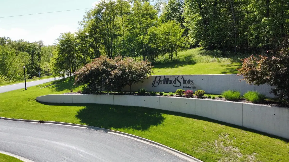 7076 Bentwood Trail, Kalamazoo, MI 49009 - #1