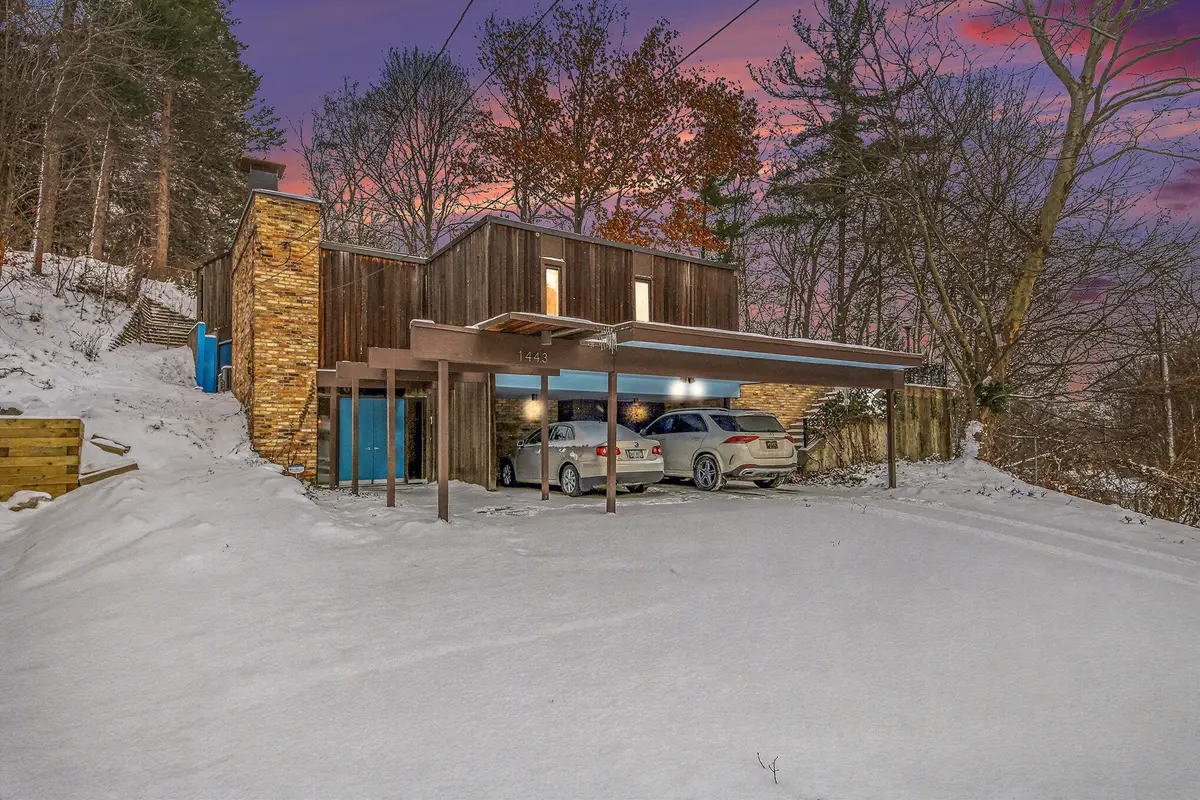 1443 Mount Mercy Drive Nw, Grand Rapids, MI 49504 - Image #1