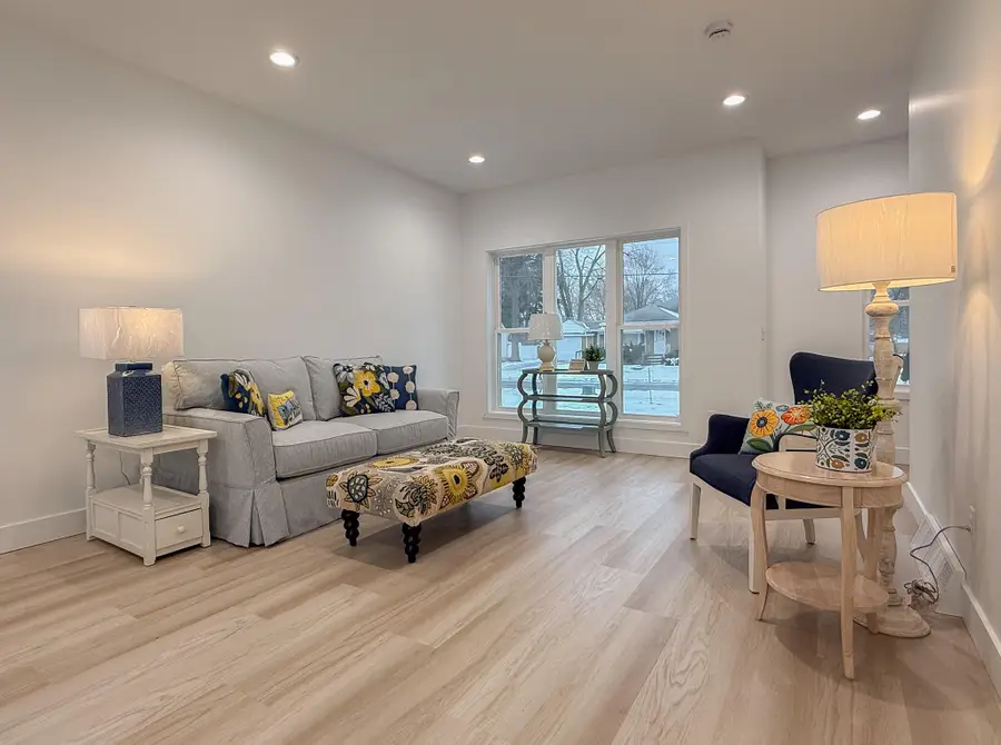 105 Lester Avenue, Dowagiac, MI 49047 - Image #3