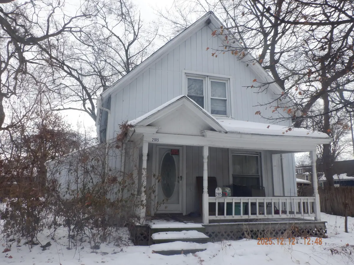2105 E Ganson Street, Jackson, MI 49202 - Image #1