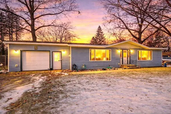 517 Colby Street, Dowagiac, MI 49047