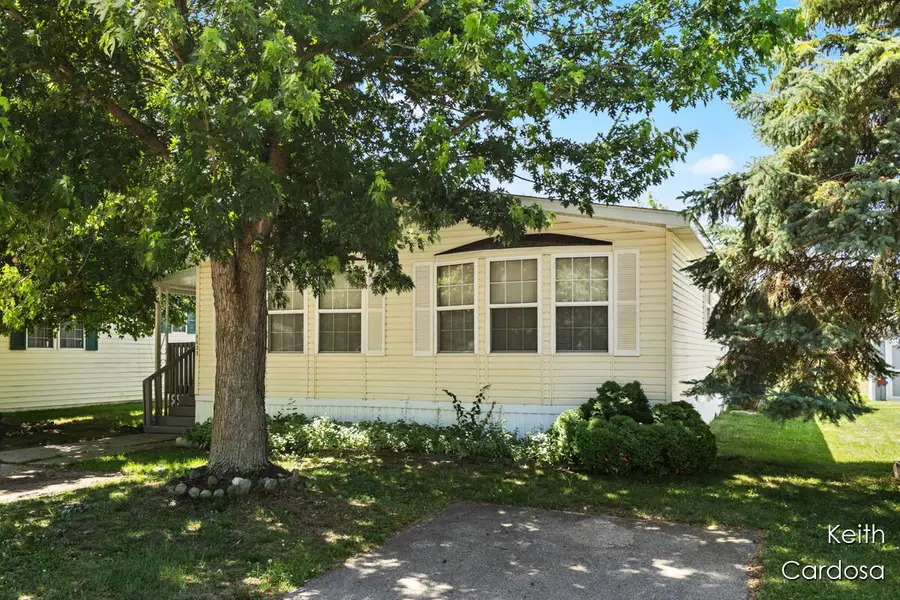 6633 Millstone Drive Se, Caledonia, MI 49316 - Image #3