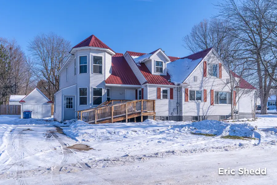 631 3 Mile Road Ne, Grand Rapids, MI 49505 - #3