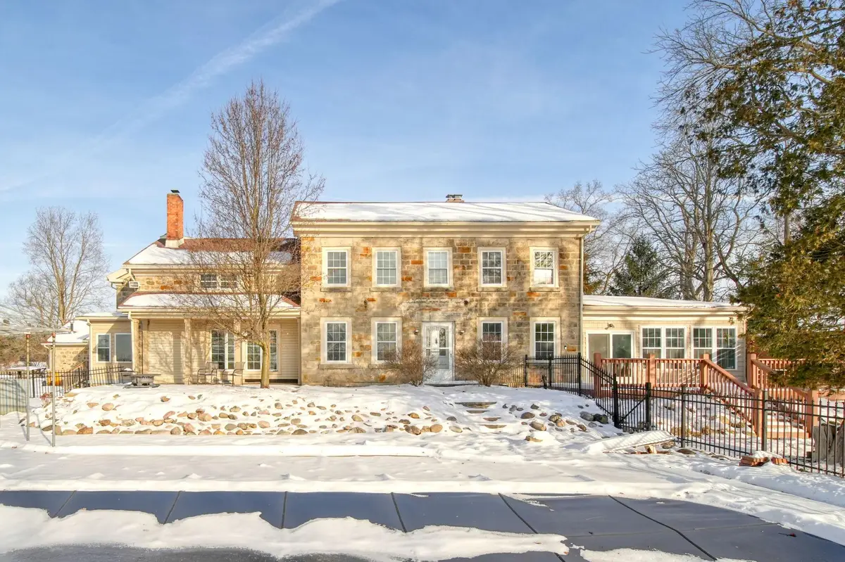 208 Glasgow Road, Jackson, MI 49201 - #1