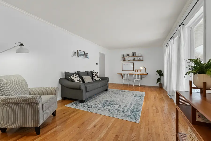 232 Glenview Drive, Paw Paw, MI 49079 - Image #3