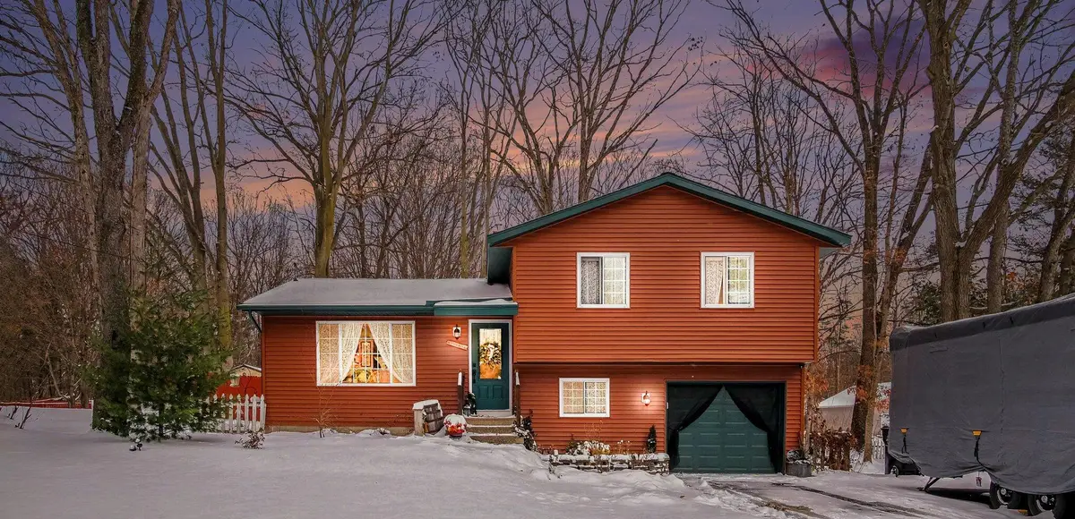 12718 112th Avenue, Grand Haven, MI 49417 - Image #1