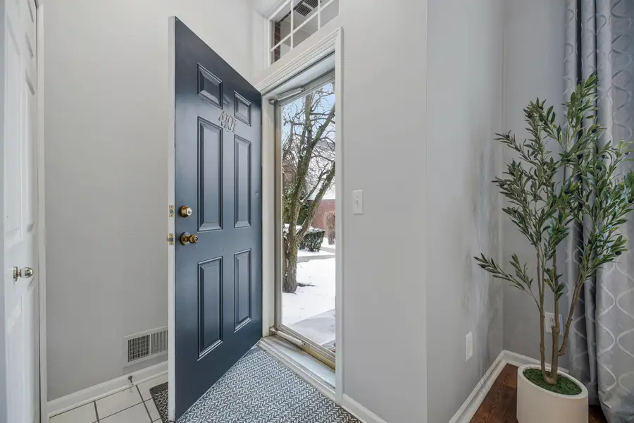 4101 Cameron Circle, Commerce Township, MI 48390 - Image #2