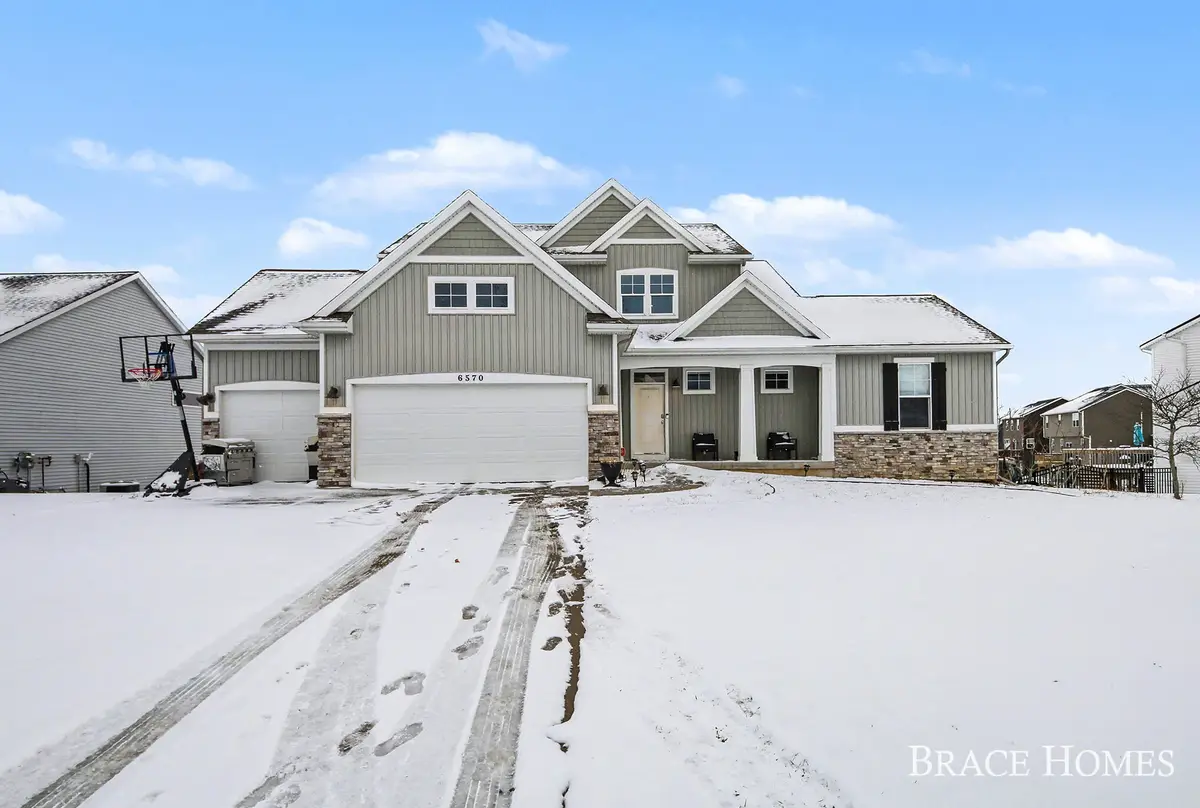 6570 Alward Drive, Hudsonville, MI 49426 - Image #1