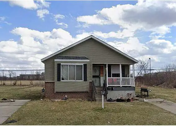 140 Ferris Street, Highland Park, MI 48203 - #1