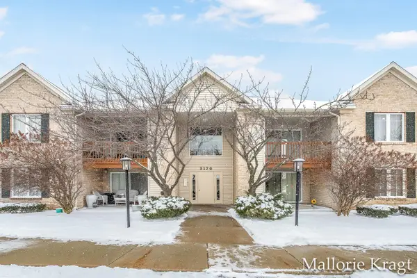 3170 W Crystal Waters Drive #2, Holland, MI 49424