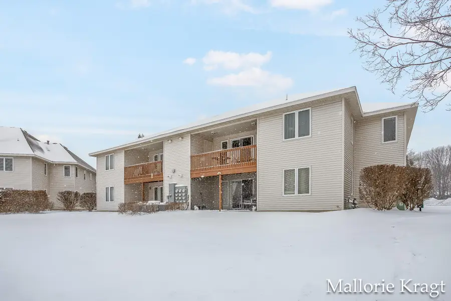 3170 W Crystal Waters Drive #2, Holland, MI 49424 - Image #3