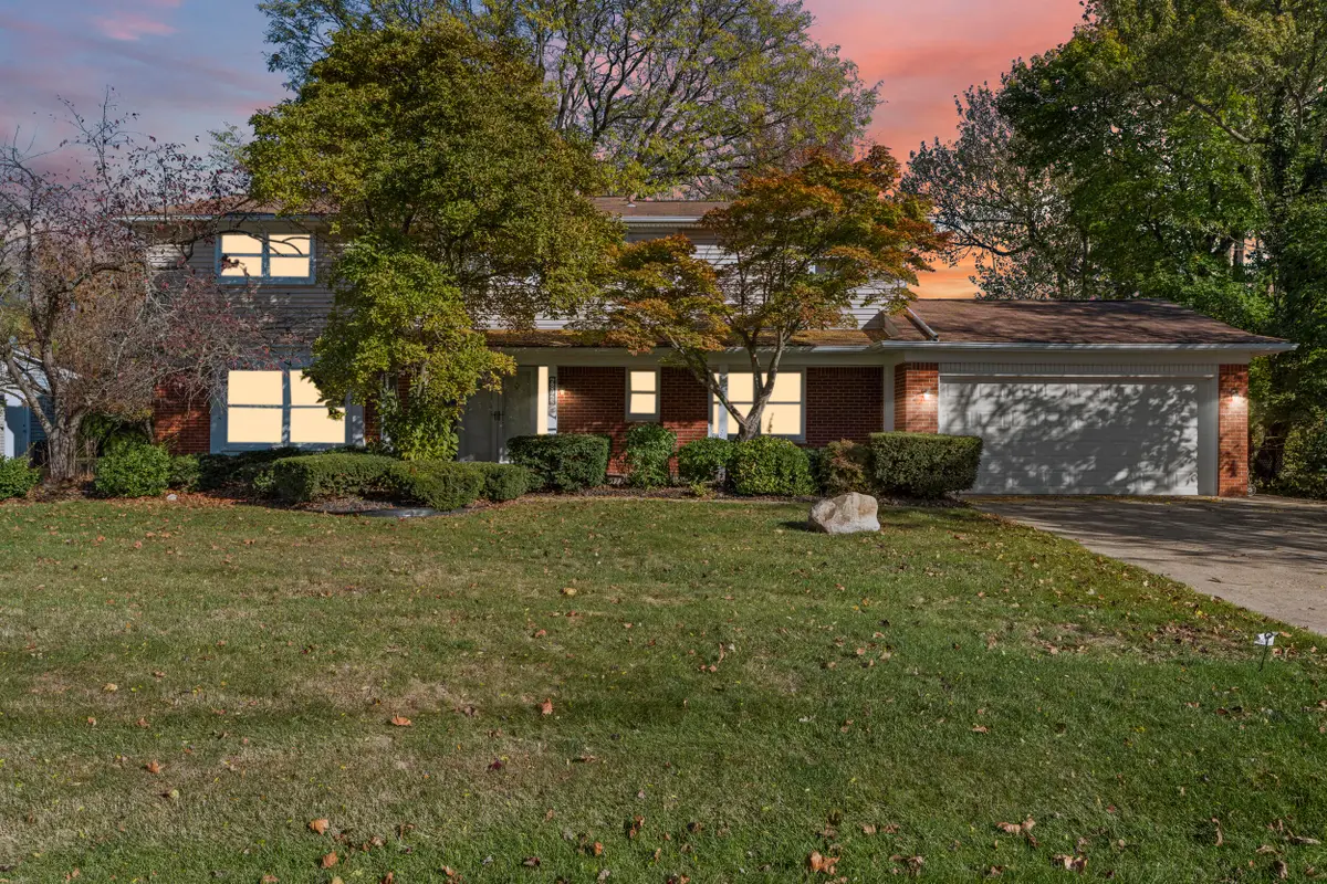 6843 Leslee Crest Drive, West Bloomfield, MI 48322 - #1