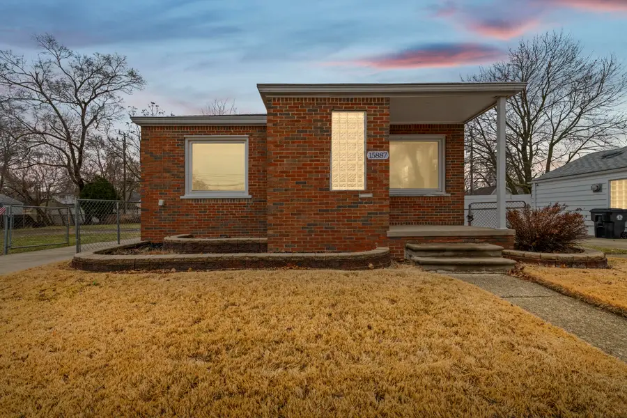 15887 Beech Daly, Redford, MI 48239 - Image #2