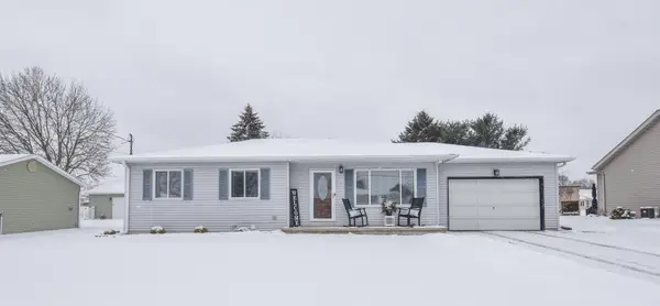 102 Pillsbury Avenue, Coldwater, MI 49036