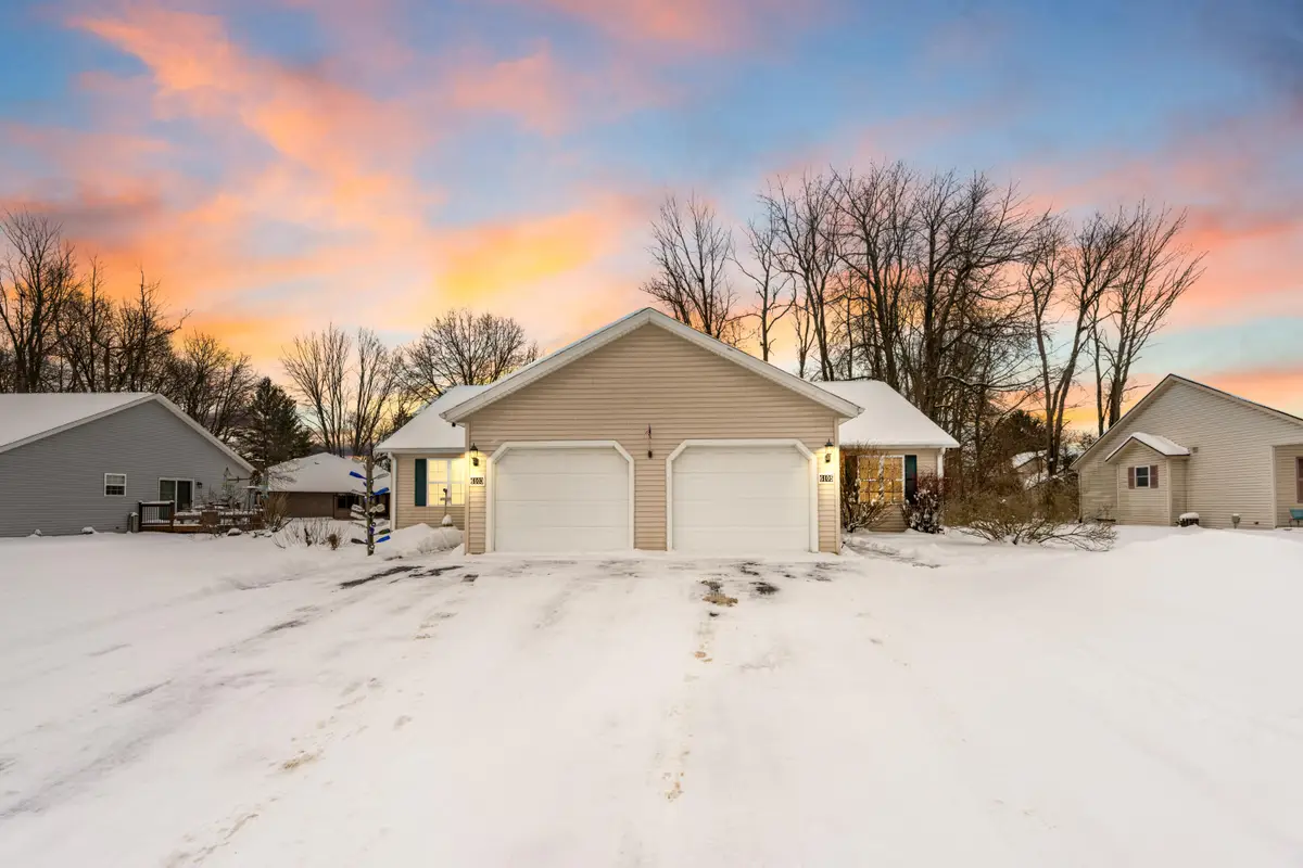 6105 Fairgrove Street, Kalamazoo, MI 49009 - Image #1