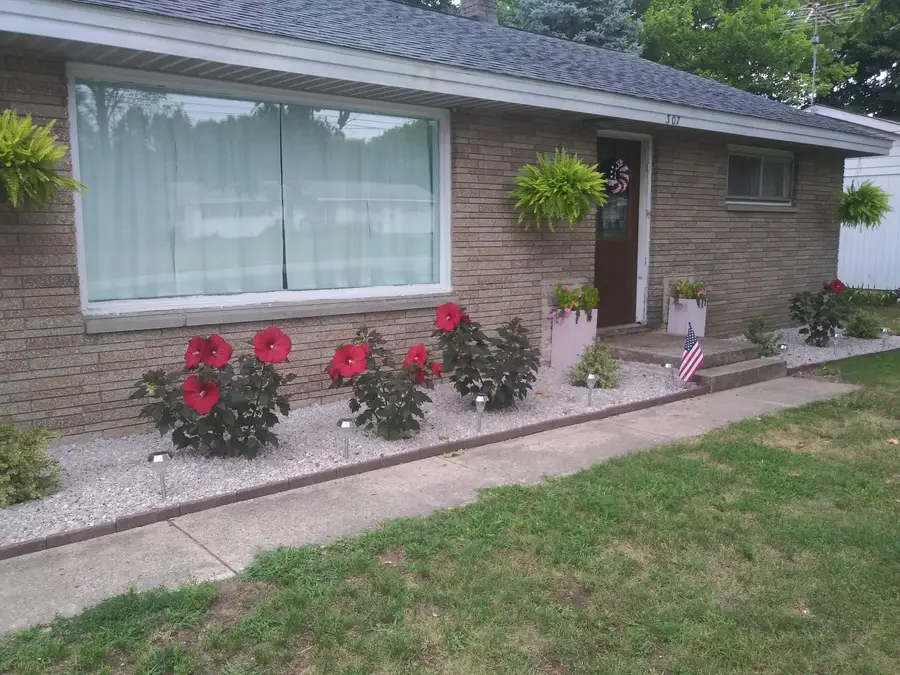 307 Westwood Avenue, Fremont, MI 49412 - Image #3