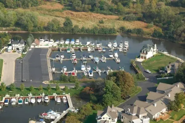 500 Virginia Avenue #33, South Haven, MI 49090