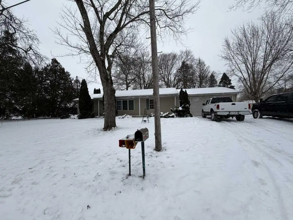 426 Meade Road, Niles, MI 49120 - Image #1